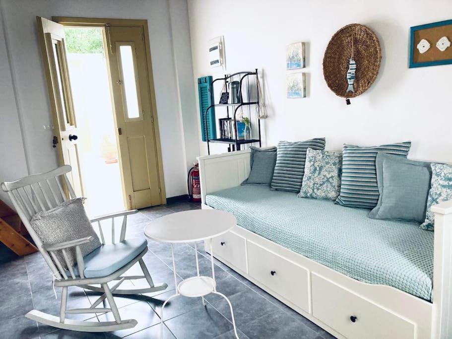 Aegli Apartments Deluxe Simi Dış mekan fotoğraf