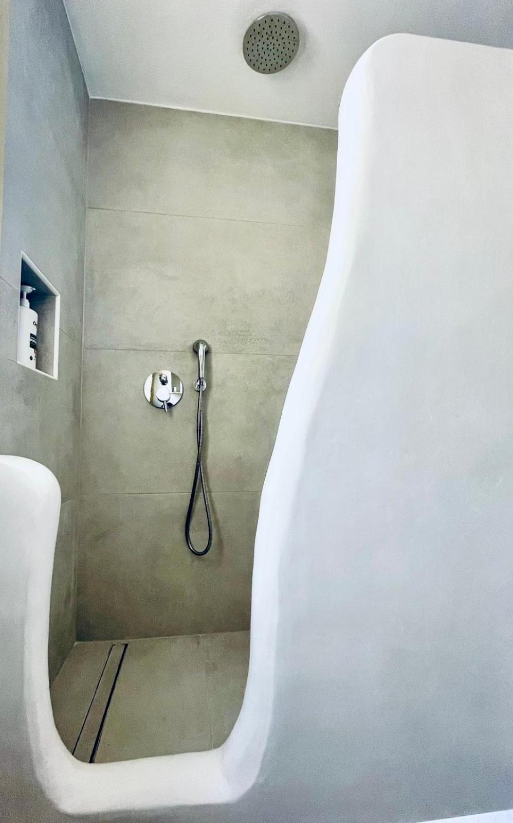 Aegli Apartments Deluxe Simi Dış mekan fotoğraf